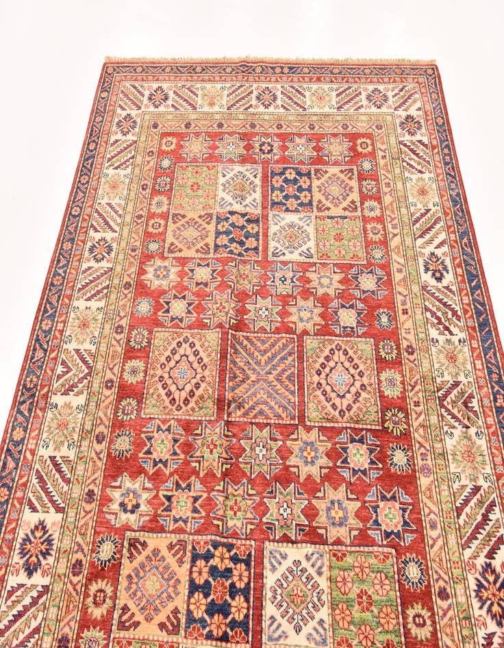 Detail image of  5' 8 x 7' 7  Hand Knotted Kazak Oriental Rug