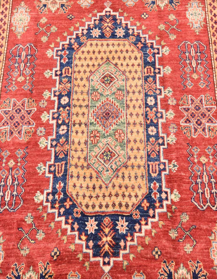 Detail image of  5' 6 x 7' 10  Hand Knotted Kazak Oriental Rug