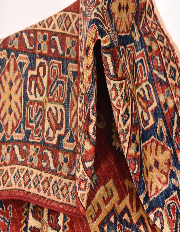 Detail image of  5' 11 x 7' 11  Hand Knotted Kazak Oriental Rug