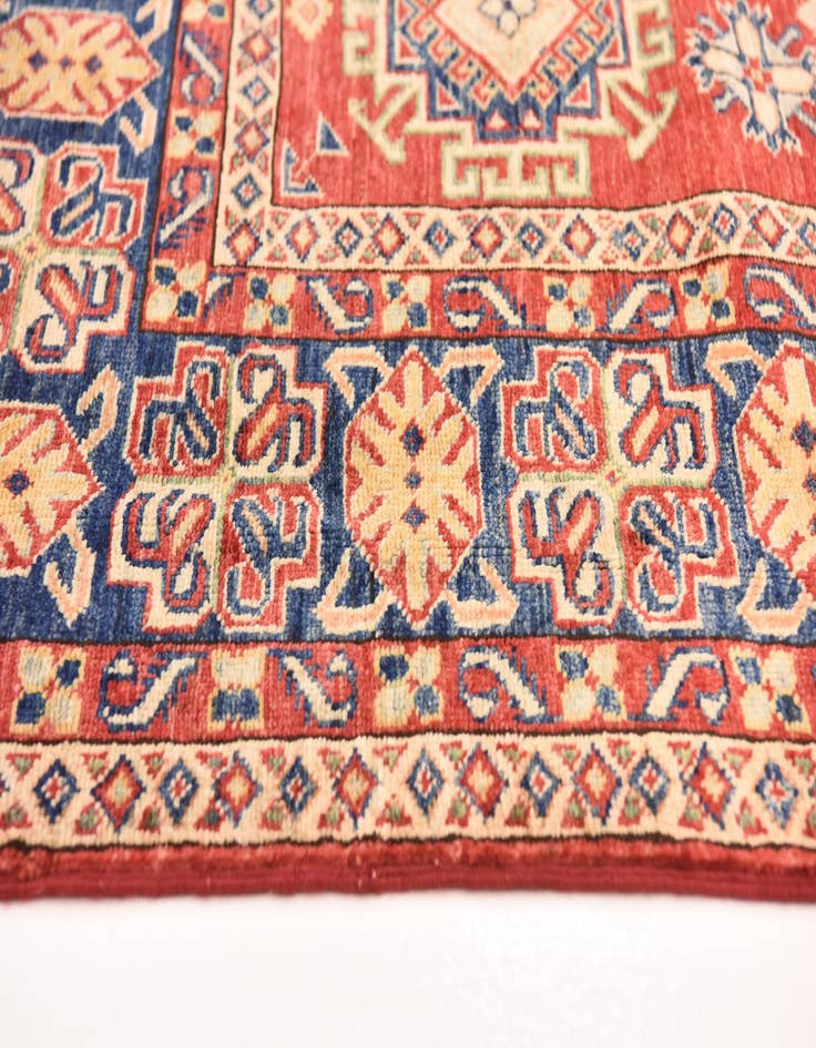 Detail image of  5' 11 x 7' 11  Hand Knotted Kazak Oriental Rug