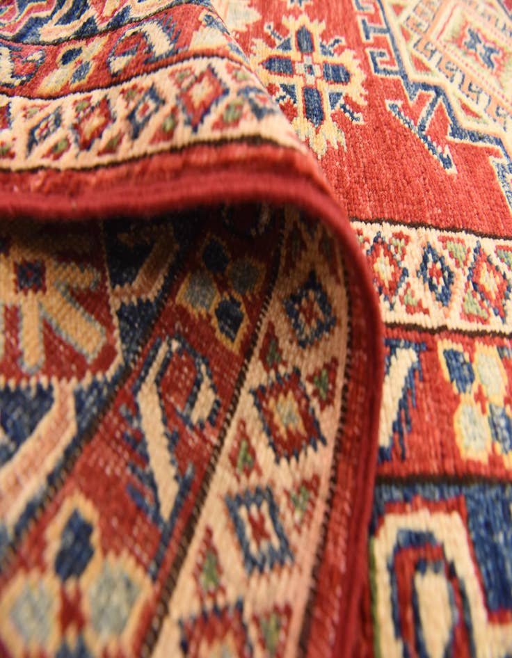 Detail image of  5' 11 x 7' 11  Hand Knotted Kazak Oriental Rug
