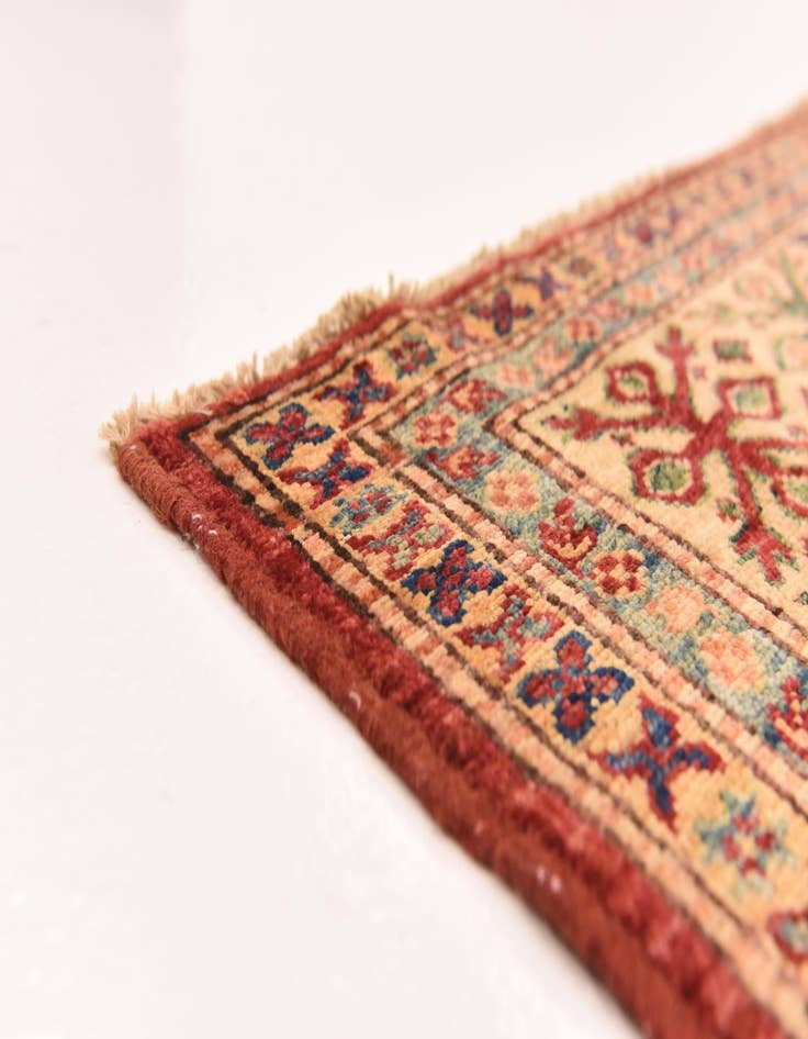 Detail image of  5' 8 x 7' 9  Hand Knotted Kazak Oriental Rug