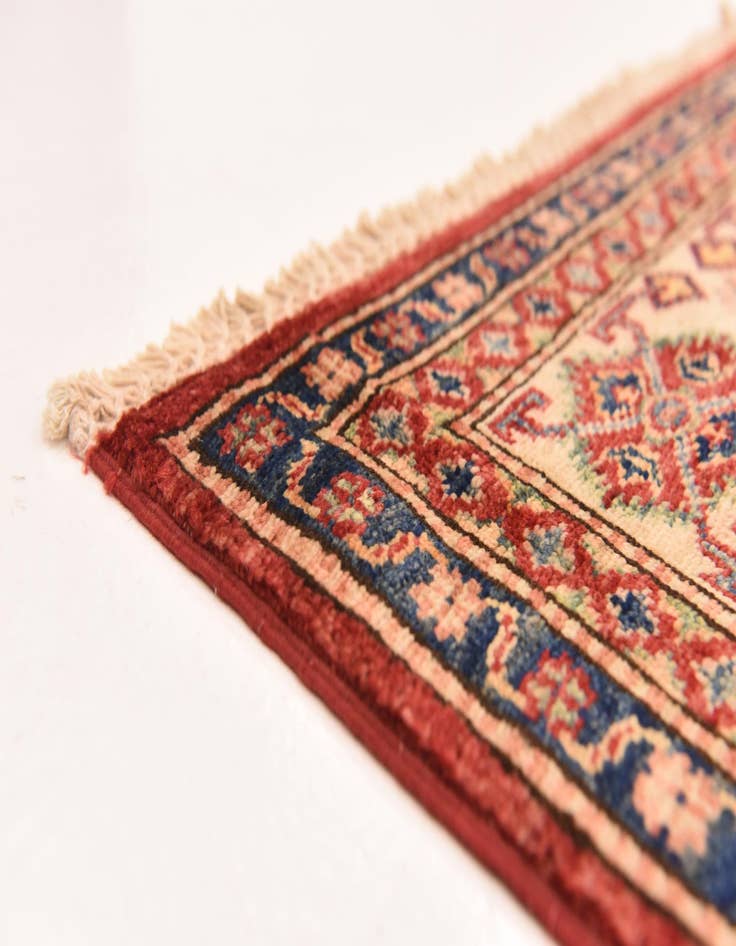 Detail image of  5' 6 x 7' 9  Hand Knotted Kazak Oriental Rug