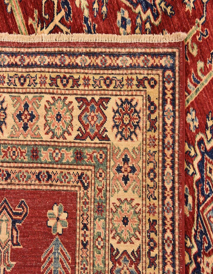 Detail image of  5' 6 x 7' 7  Hand Knotted Kazak Oriental Rug