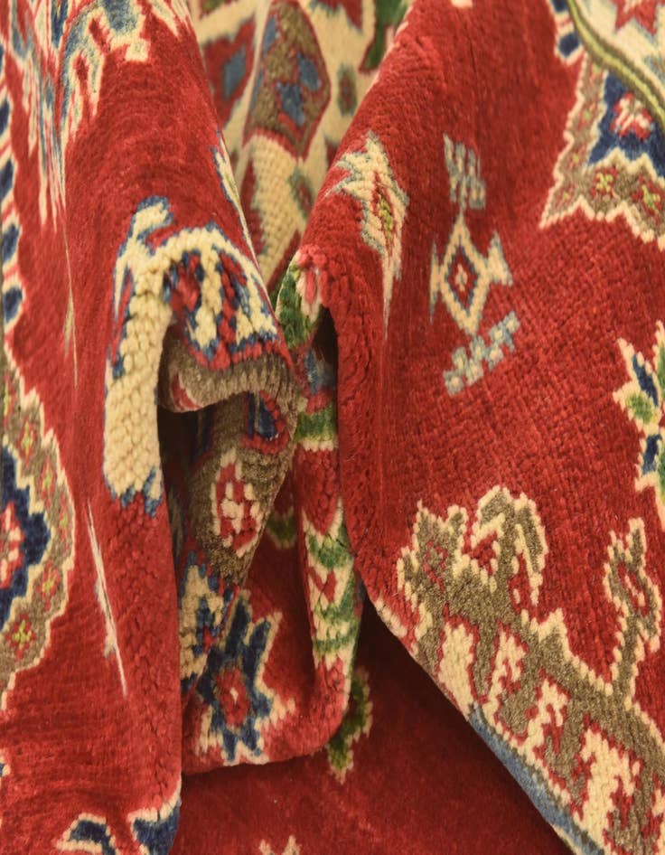 Detail image of  6' 6 x 9' 10  Hand Knotted Kazak Rug