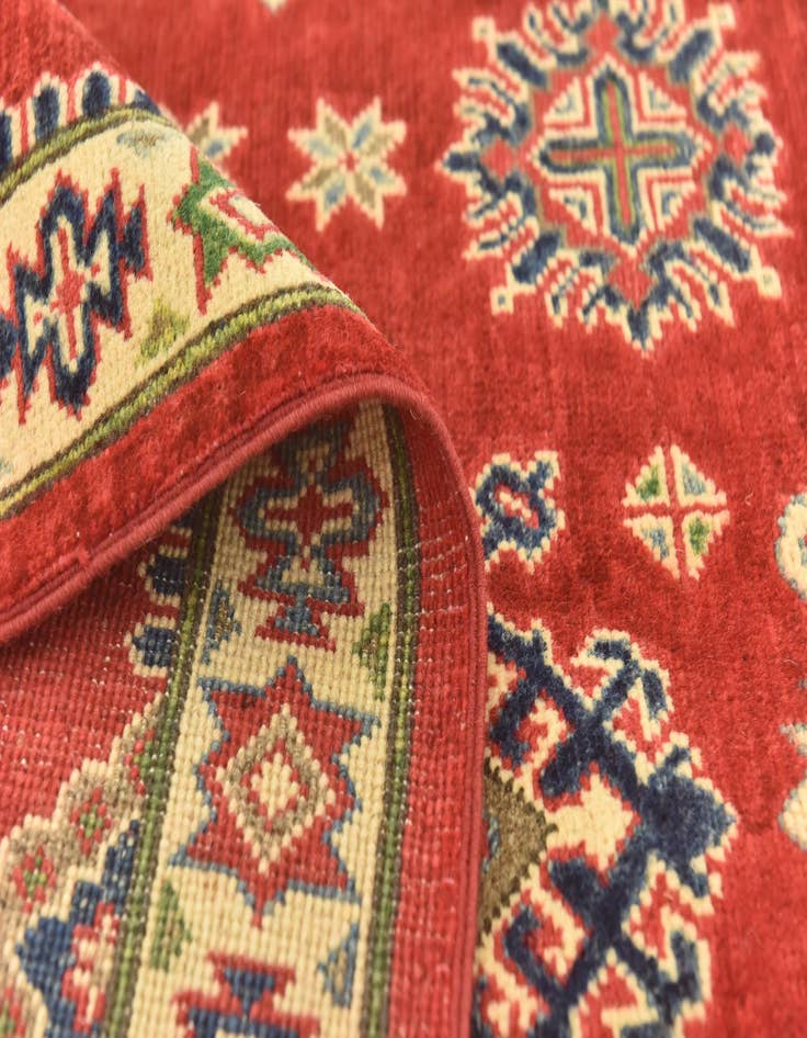 Detail image of  6' 6 x 9' 10  Hand Knotted Kazak Rug