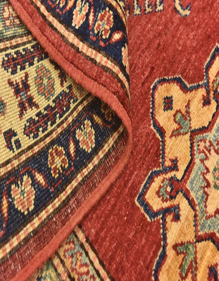 Detail image of  5' 6 x 7' 7  Hand Knotted Kazak Oriental Rug