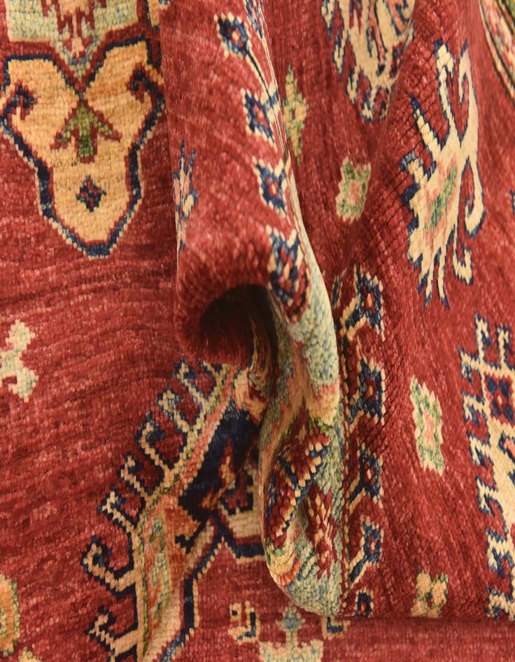 Detail image of  5' 6 x 7' 7  Hand Knotted Kazak Oriental Rug