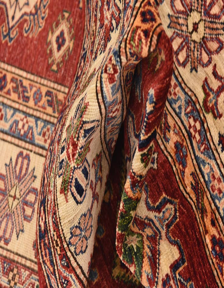 Detail image of  6' 9 x 9' 9  Hand Knotted Kazak Oriental Rug