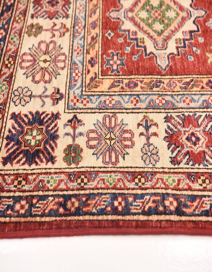 Detail image of  6' 9 x 9' 9  Hand Knotted Kazak Oriental Rug