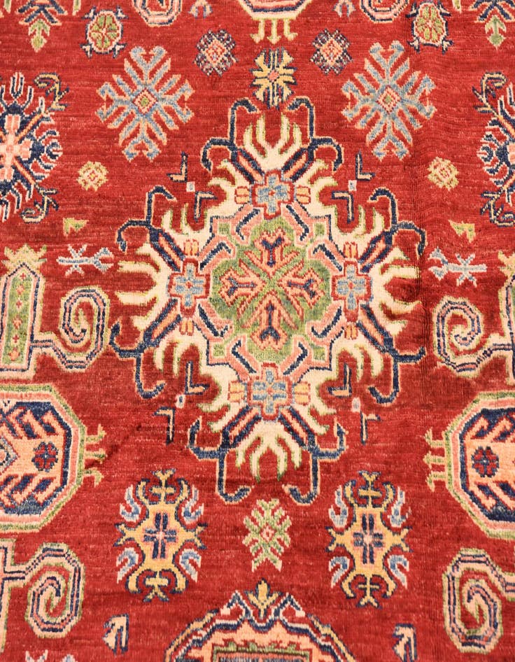 Detail image of  6' 7 x 9' 7  Hand Knotted Kazak Oriental Rug