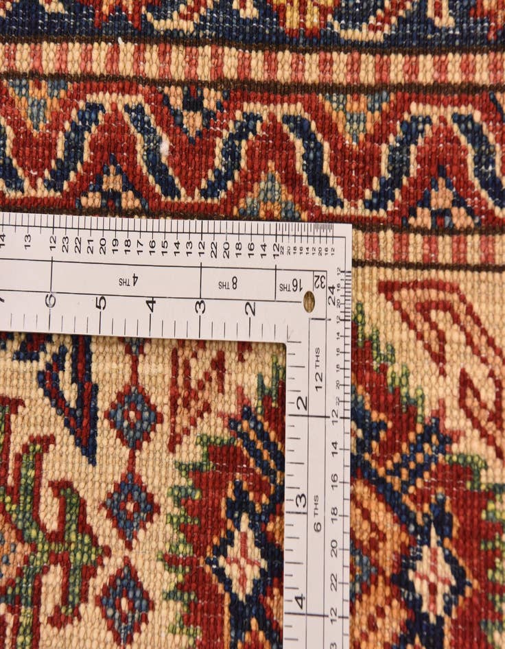 Detail image of  6' 6 x 9' 8  Hand Knotted Kazak Oriental Rug