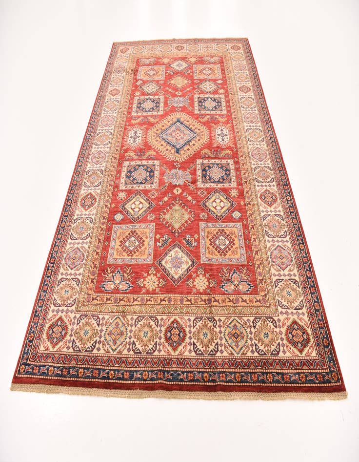 Detail image of  6' 6 x 9' 8  Hand Knotted Kazak Oriental Rug