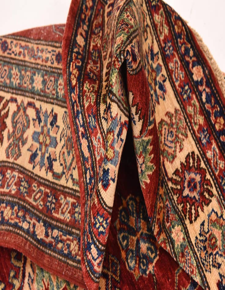Detail image of  5' 1 x 6' 9  Hand Knotted Kazak Oriental Rug