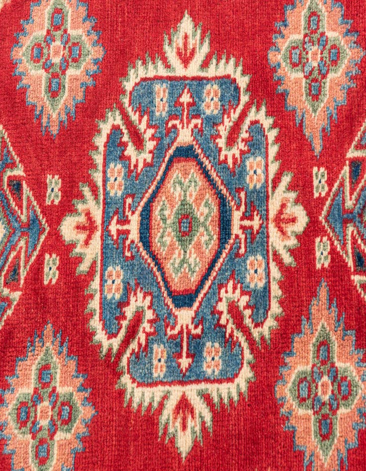 Detail image of  2' 7 x 4'  Hand Knotted Kazak Rug