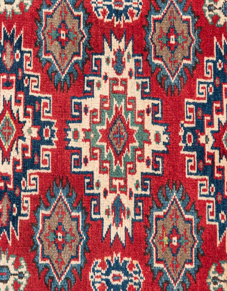 Detail image of  2' 8 x 4'  Hand Knotted Kazak Rug