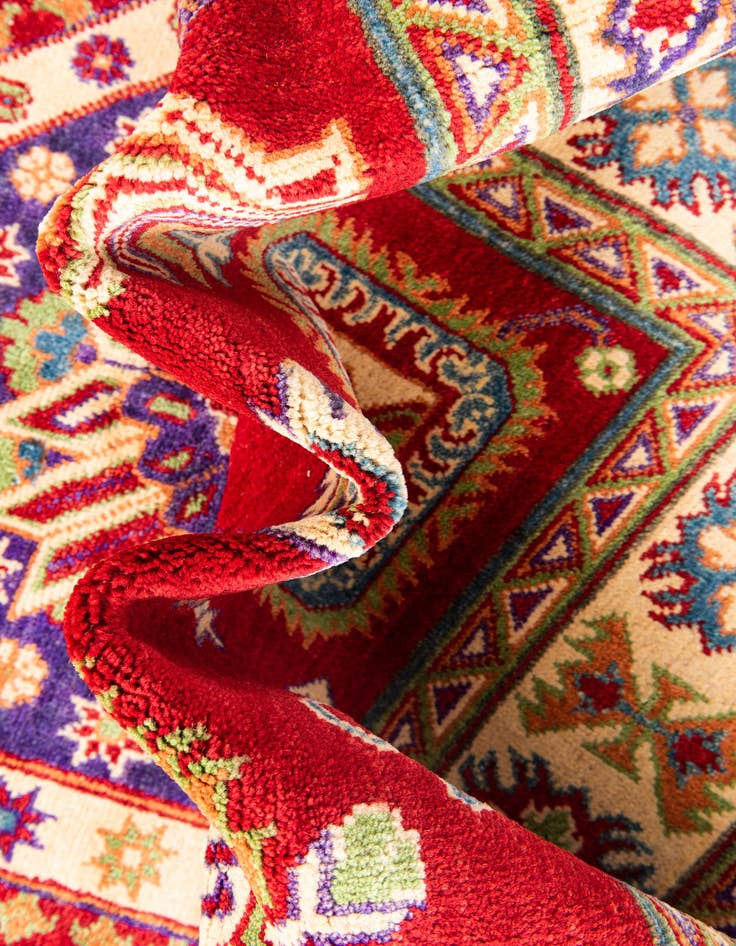 Detail image of  5' 9 x 7' 10  Hand Knotted Kazak Rug