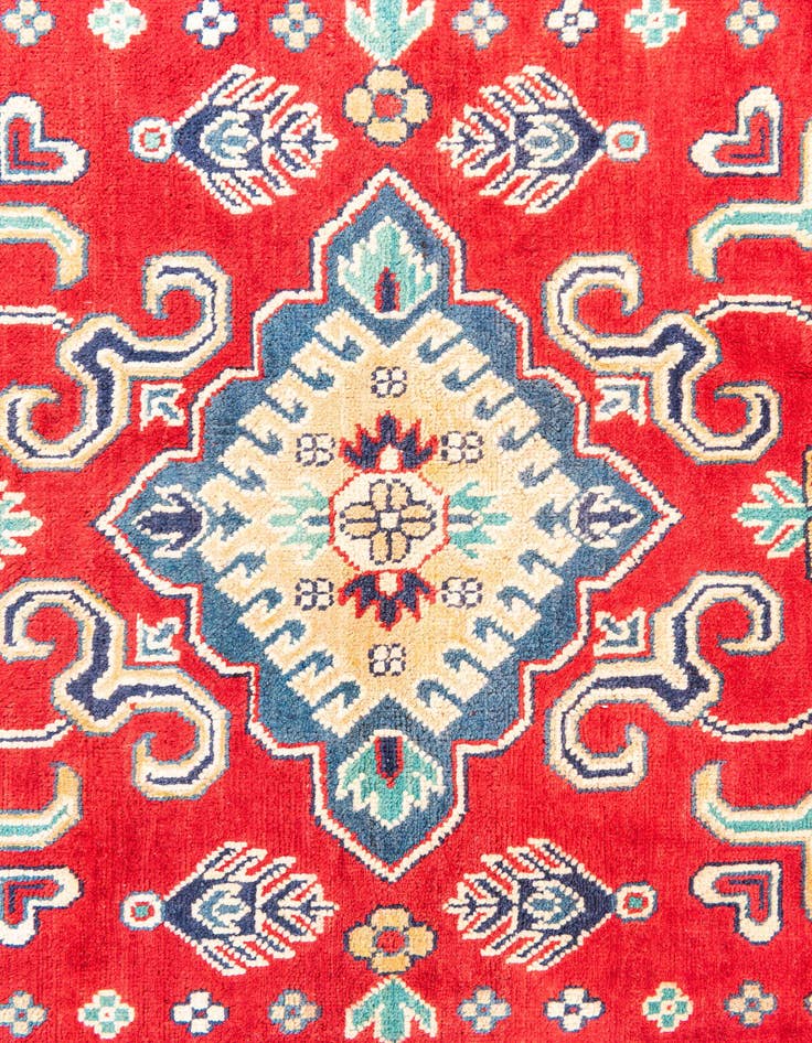 Detail image of  5' 2 x 6' 9  Hand Knotted Kazak Rug