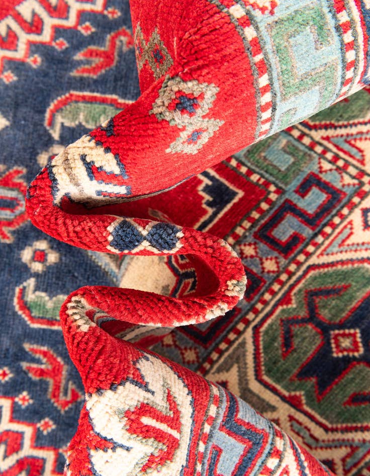 Detail image of  6' 6 x 9' 8  Hand Knotted Kazak Rug