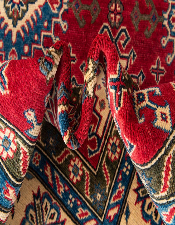 Detail image of  6' 5 x 9' 9  Hand Knotted Kazak Rug