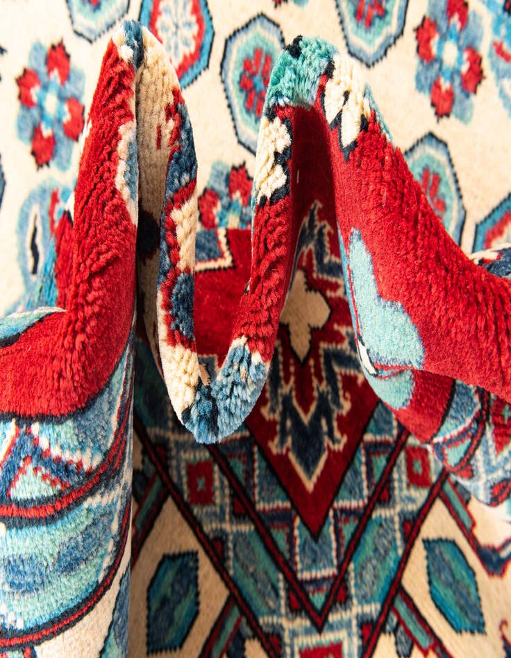 Detail image of  6' 10 x 9' 9  Hand Knotted Kazak Rug