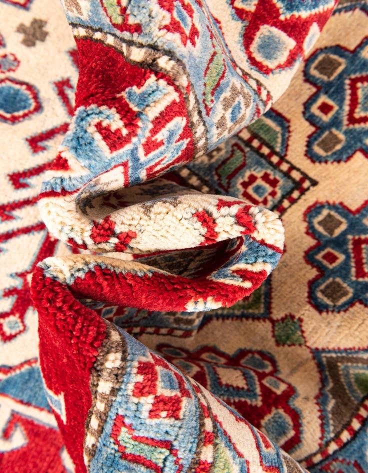 Detail image of  6' 6 x 9' 8  Hand Knotted Kazak Rug