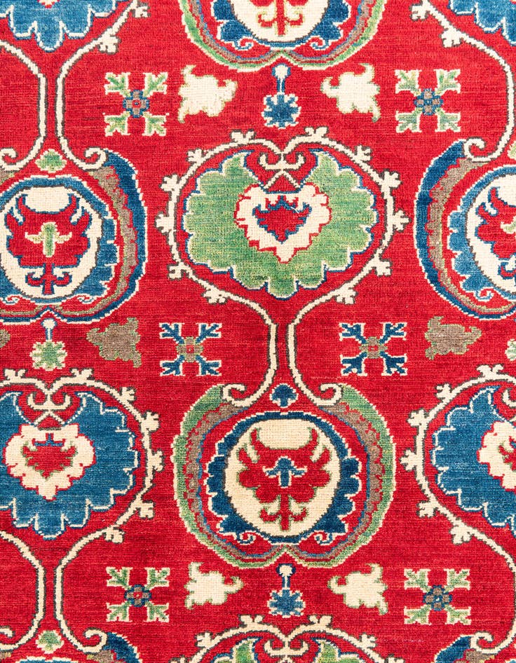 Detail image of  6' 8 x 9' 9  Hand Knotted Kazak Rug