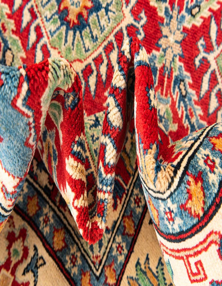 Detail image of  4' 10 x 6' 8  Hand Knotted Kazak Rug