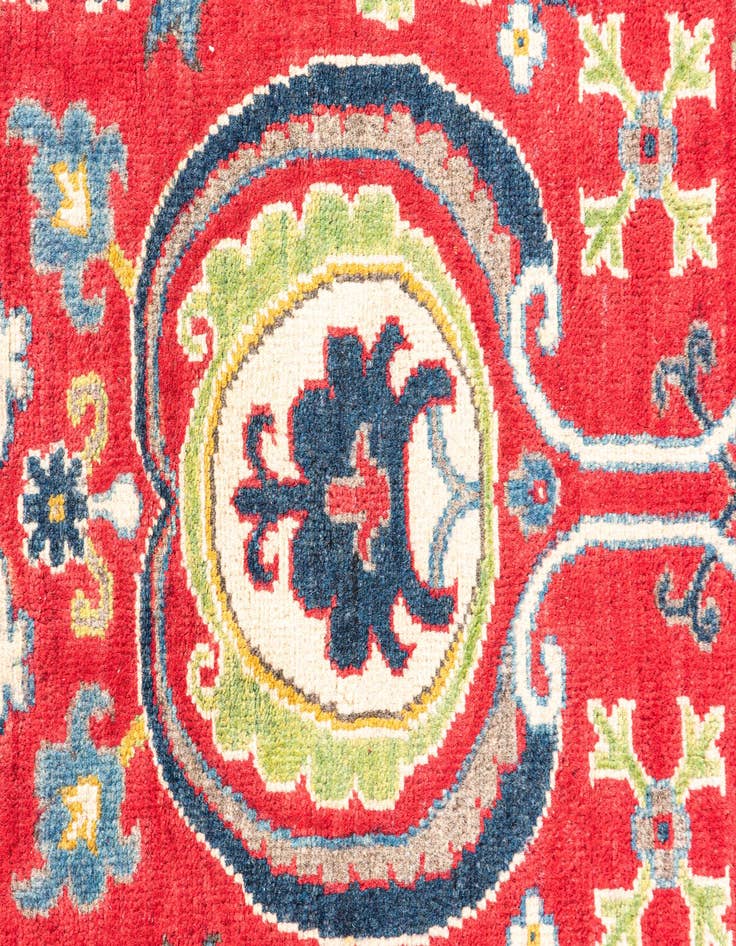 Detail image of  4' 10 x 6' 9  Hand Knotted Kazak Rug