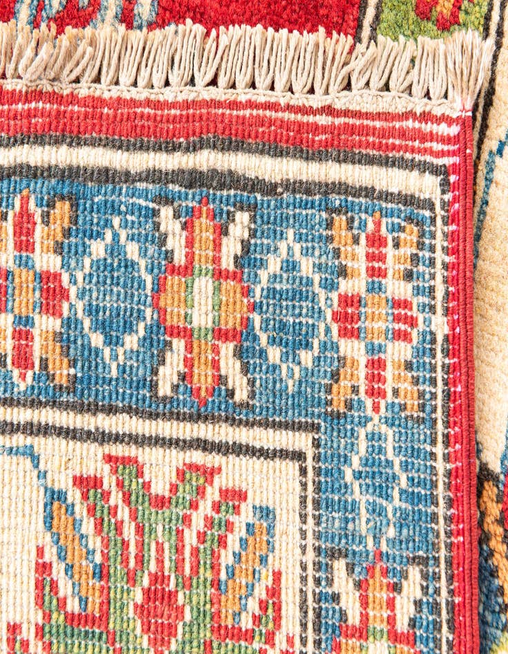 Detail image of  5' 1 x 6' 6  Hand Knotted Kazak Rug