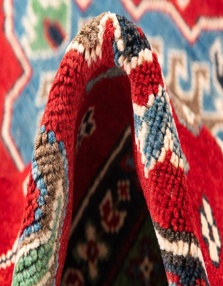 Detail image of  5' 2 x 6' 7  Hand Knotted Kazak Rug