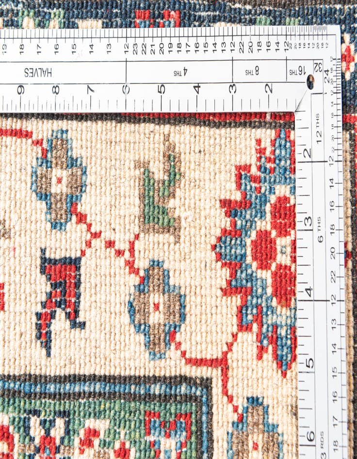 Detail image of  5' 2 x 6' 7  Hand Knotted Kazak Rug