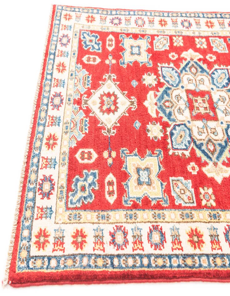 Detail image of  2' 8 x 4'  Hand Knotted Kazak Rug