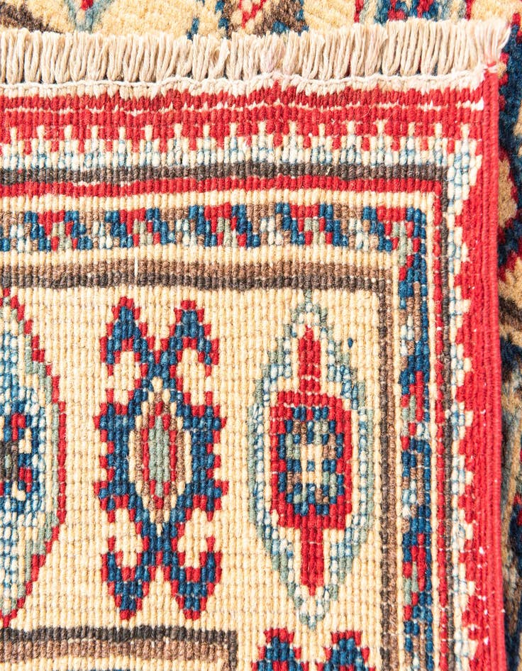 Detail image of  2' 8 x 4'  Hand Knotted Kazak Rug