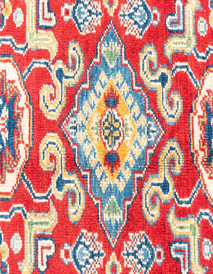 Detail image of  2' 8 x 4' 2  Hand Knotted Kazak Rug