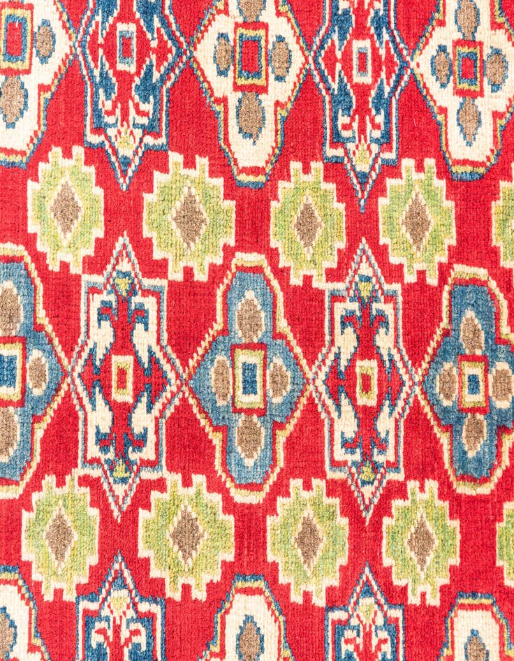 Detail image of  2' 10 x 4'  Hand Knotted Kazak Rug
