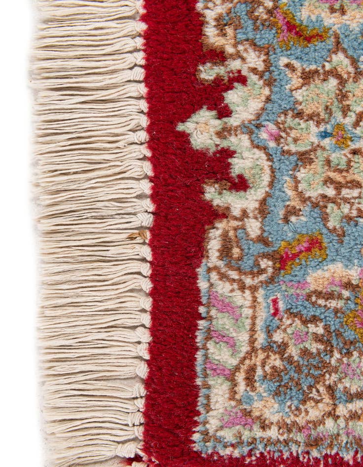 Detail image of  2' 6 x 4' 9  Hand Knotted Kerman Oriental Wool Rug