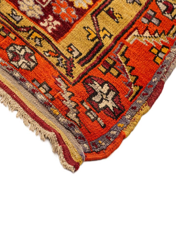 Detail image of  4' 5 x 7' 5 Ketes Rug