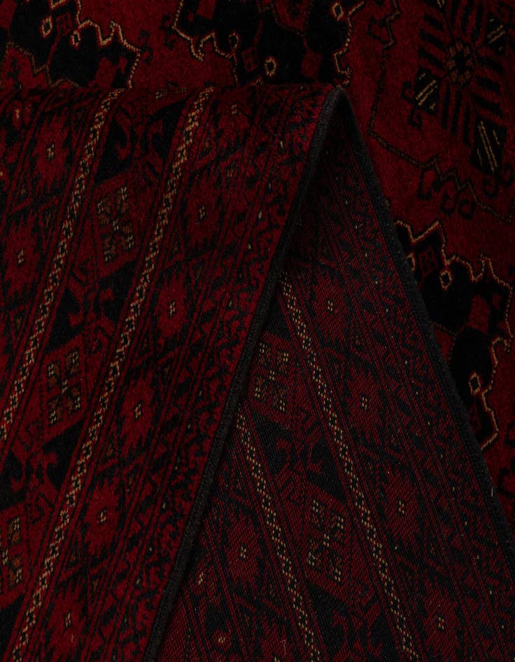 Detail image of  6' 6 x 9' 10  Hand Knotted Khal Mohammadi Wool Rug