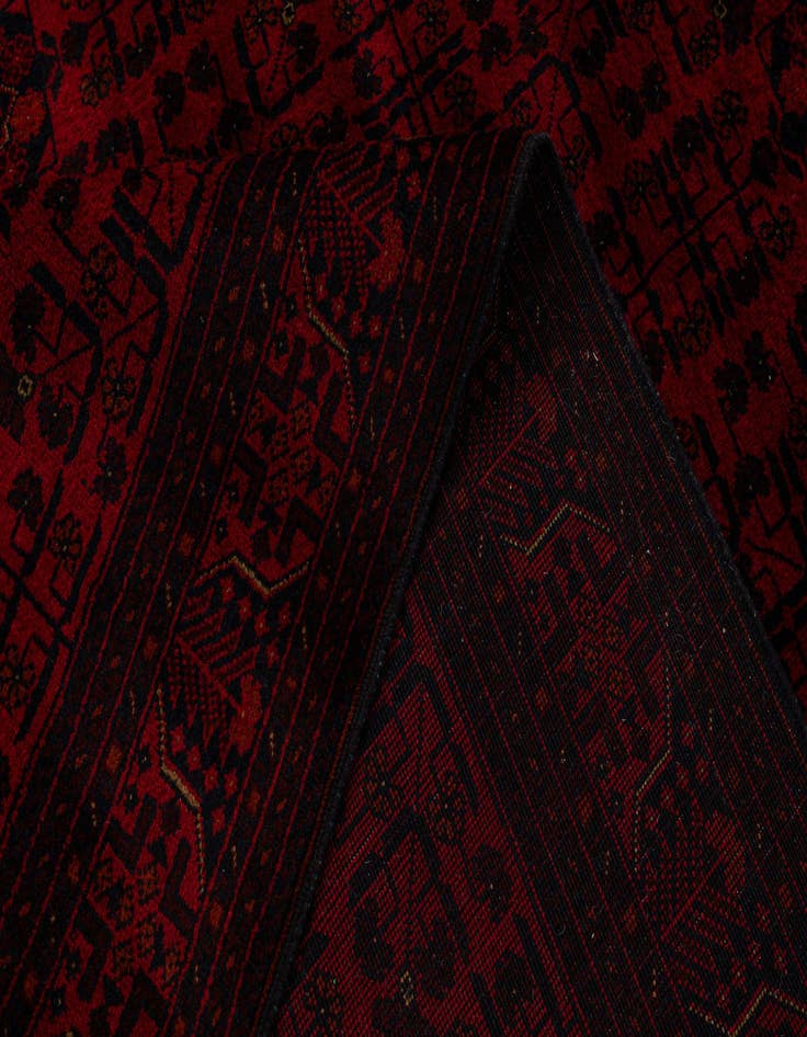 Detail image of  6' 4 x 9' 9  Hand Knotted Khal Mohammadi Wool Rug