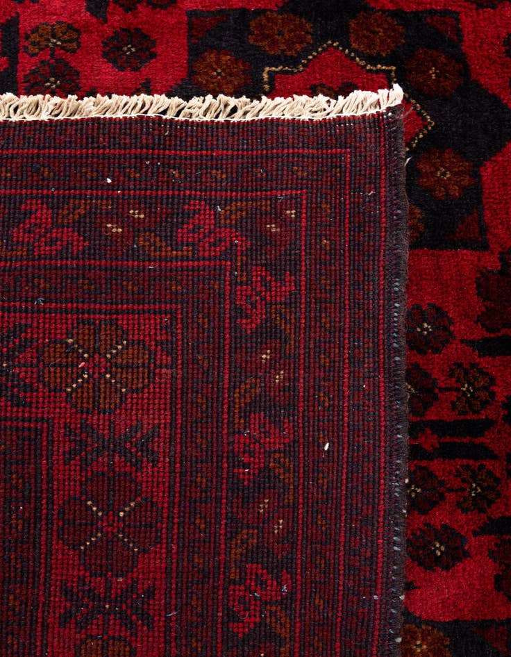 Detail image of  6' 6 x 9' 8  Hand Knotted Khal Mohammadi Wool Rug