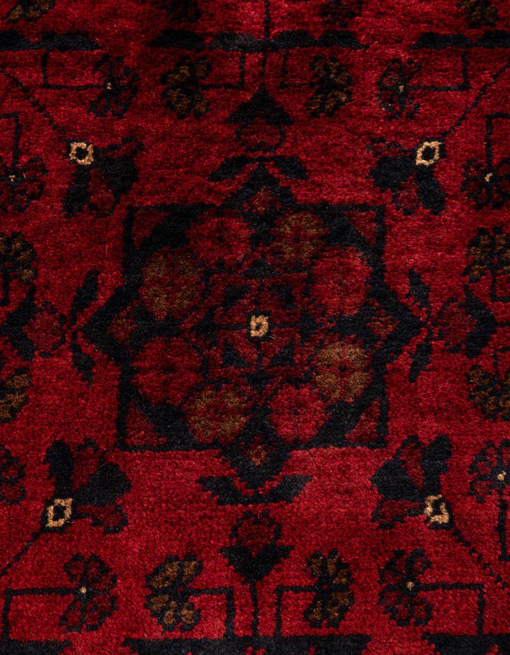Detail image of  6' 8 x 9' 5  Hand Knotted Khal Mohammadi Wool Rug