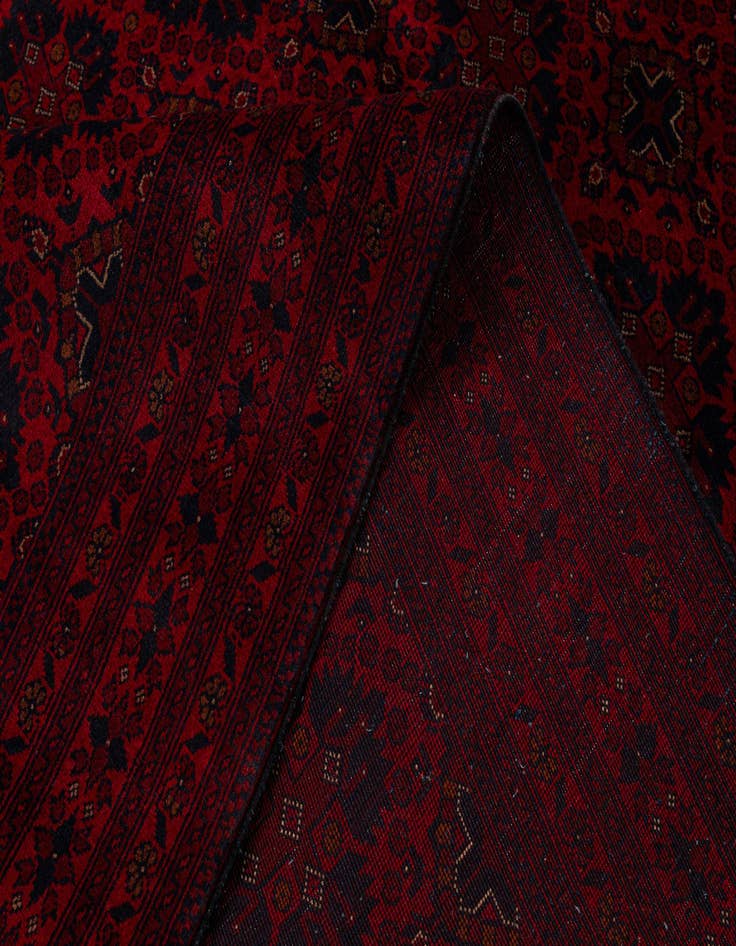 Detail image of  6' 9 x 9' 8  Hand Knotted Khal Mohammadi Wool Rug