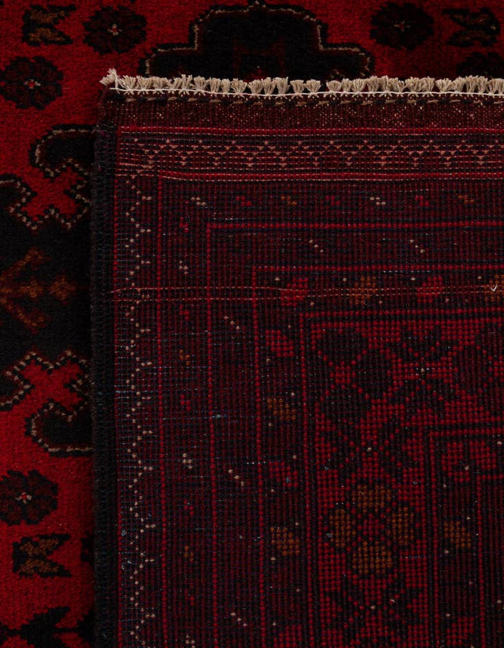 Detail image of  6' 9 x 9' 9  Hand Knotted Khal Mohammadi Wool Rug