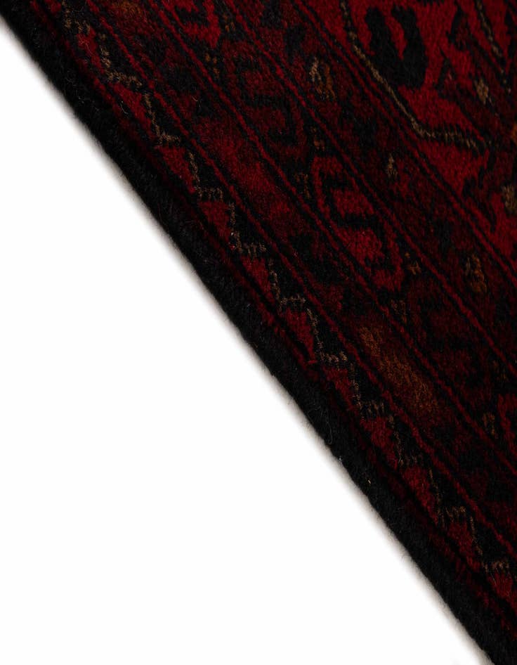 Detail image of  6' 6 x 9' 8  Hand Knotted Khal Mohammadi Wool Rug