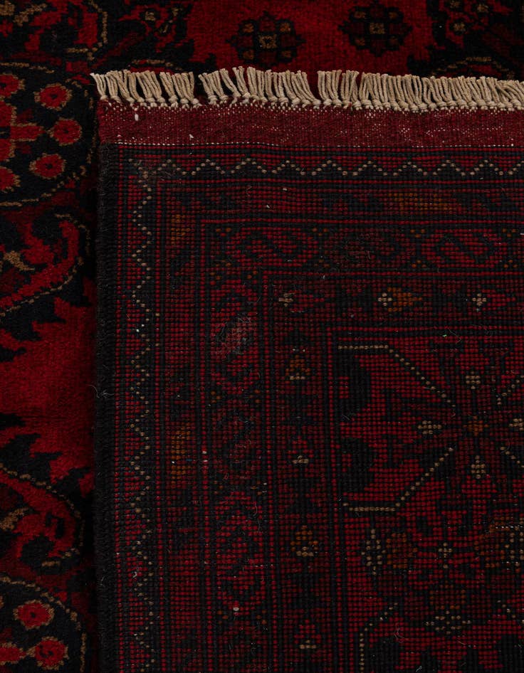Detail image of  6' 6 x 9' 8  Hand Knotted Khal Mohammadi Wool Rug