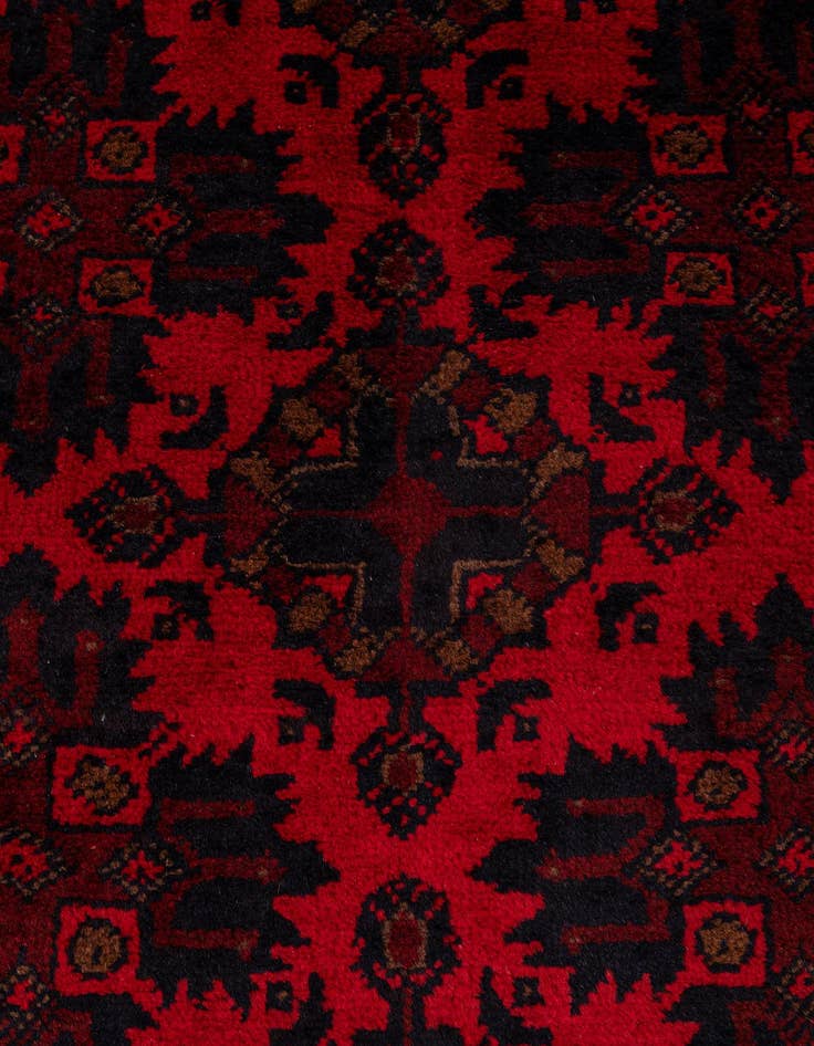 Detail image of  6' 6 x 9' 10  Hand Knotted Khal Mohammadi Wool Rug