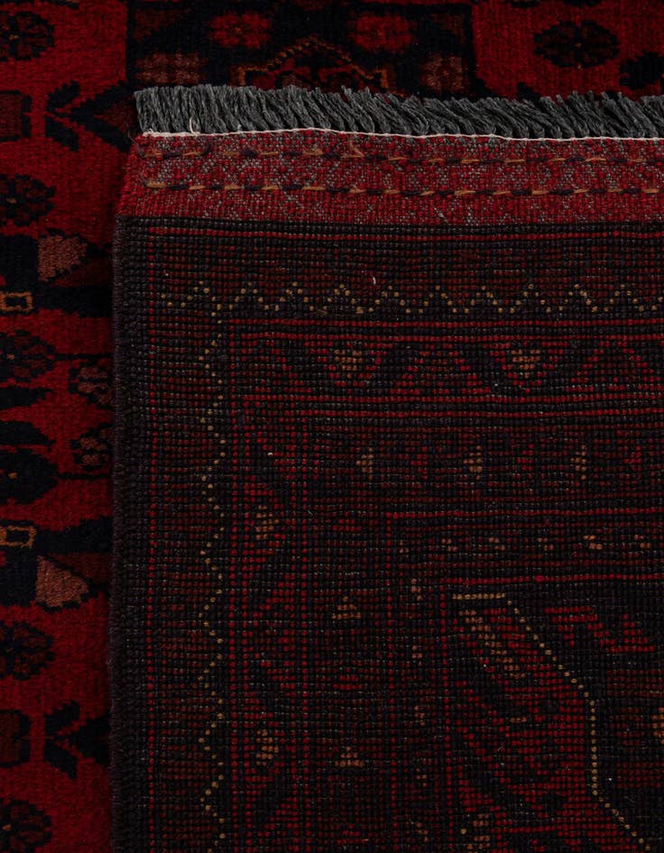 Detail image of  6' 9 x 10'  Hand Knotted Khal Mohammadi Wool Rug