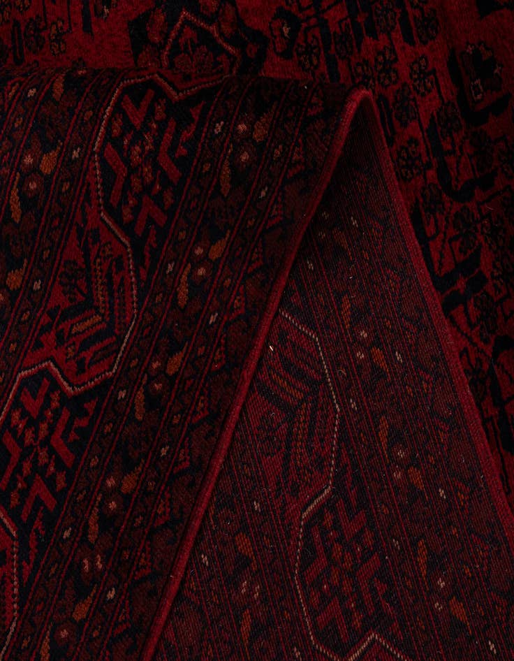 Detail image of  6' 6 x 9' 10  Hand Knotted Khal Mohammadi Wool Rug