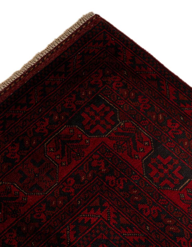 Detail image of  6' 10 x 9' 8  Hand Knotted Khal Mohammadi Wool Rug